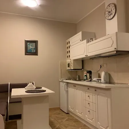 Chopok Juh Apartman Vanda 아파트